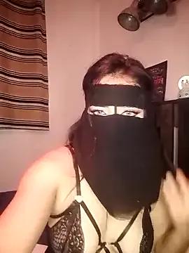 Bayan-Queen on StripChat 